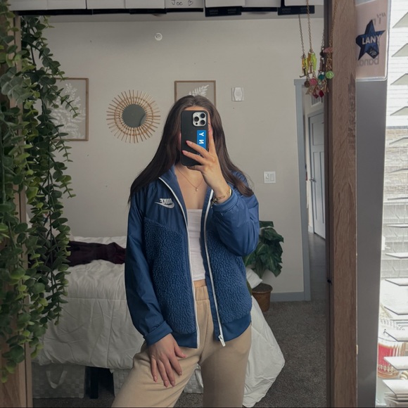 Nike zip up - Picture 4 of 4